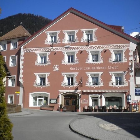 Gasthof Zum Goldenen Loewen Nauders Bagian luar foto