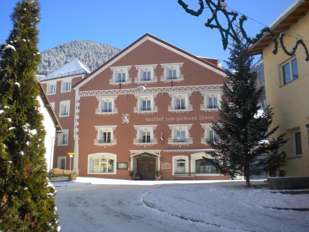 Gasthof Zum Goldenen Loewen Nauders Bagian luar foto